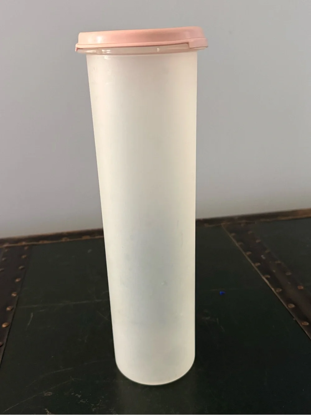 Vintage Tupperware Spaghetti Pasta Keeper